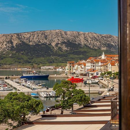 Apartments Ivo With Sea View Башка Экстерьер фото