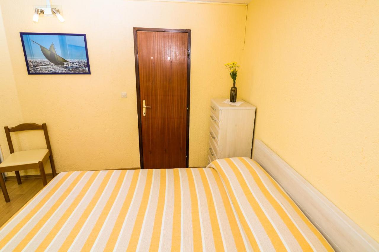 Apartments Ivo With Sea View Башка Экстерьер фото