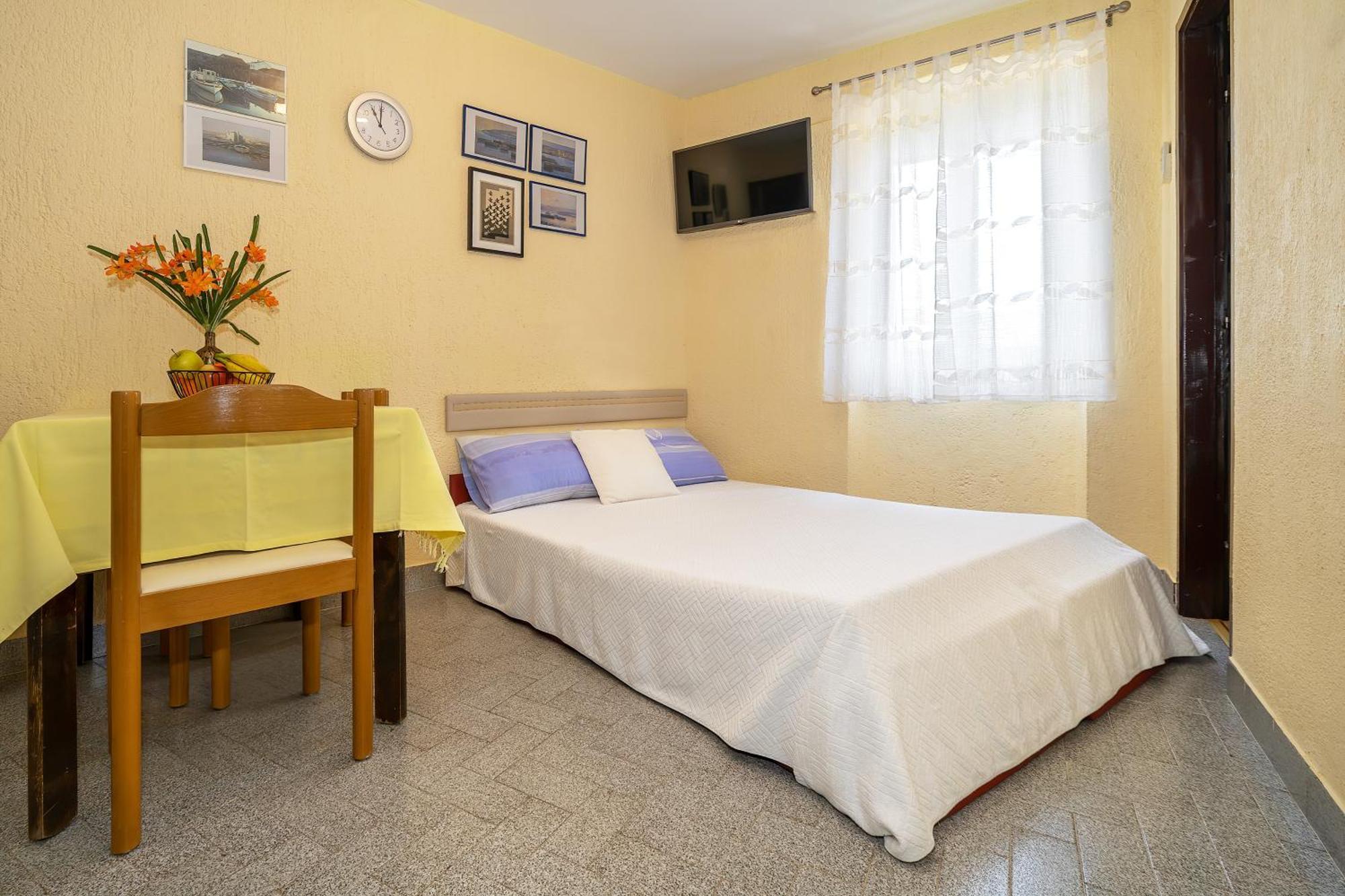 Apartments Ivo With Sea View Башка Экстерьер фото