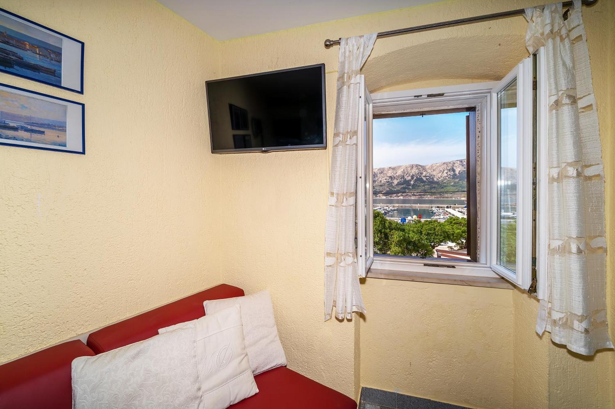 Apartments Ivo With Sea View Башка Экстерьер фото