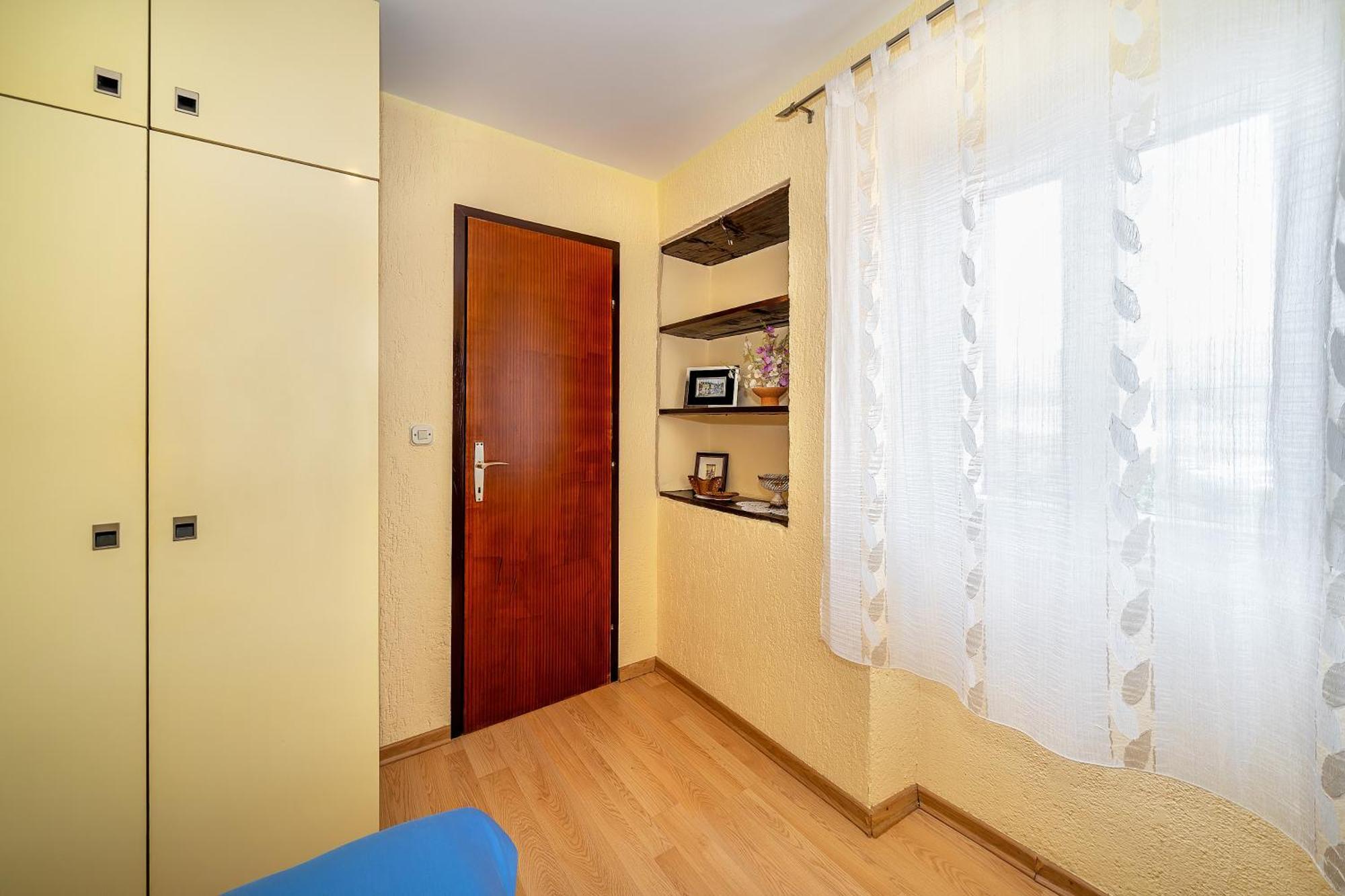 Apartments Ivo With Sea View Башка Экстерьер фото